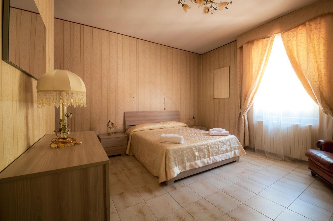 Casa Vacanze Dante Gorfigliano Экстерьер фото